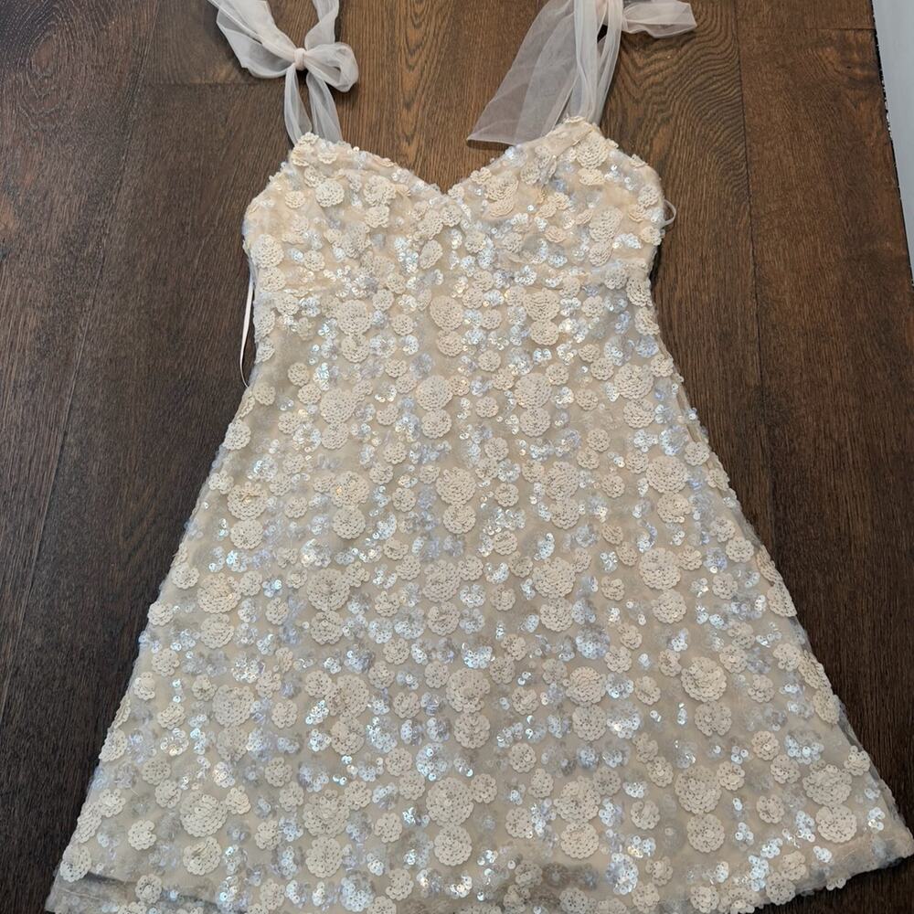 Mi Ami x Francesca’s Sequin Party Dress Cream Sz XS